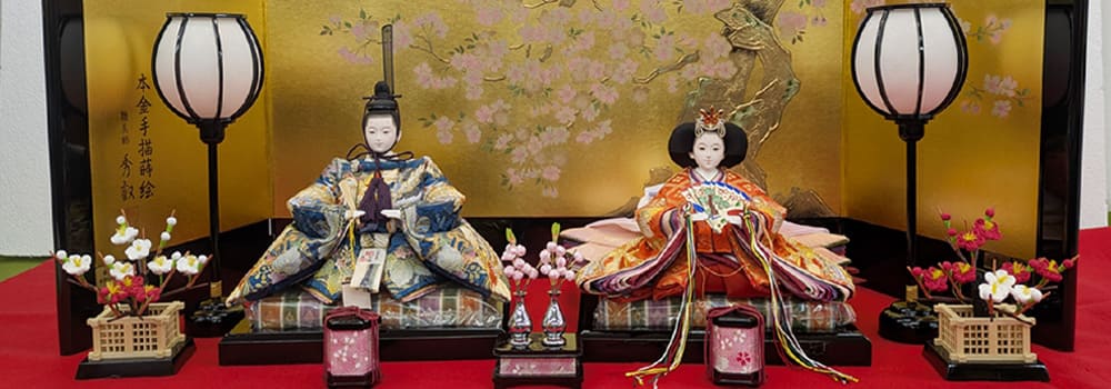 ひな人形